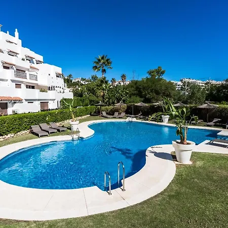 Apartman Prachtig Met Uitzicht Op Het Zwembad Estepona