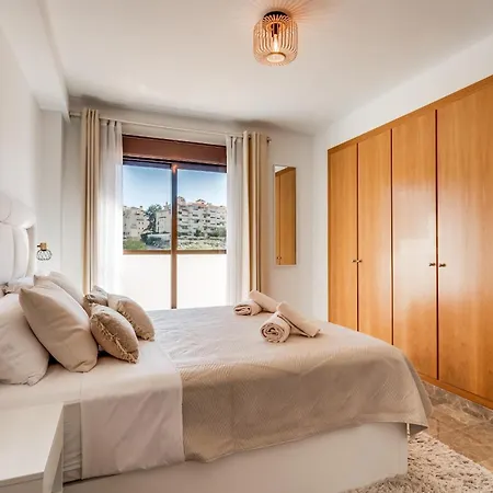 Ultimate - Met Uitzicht Op Het Zwembad Apartman *