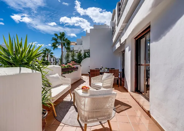 Apartamento Ultimate - Met Uitzicht Op Het Zwembad Estepona