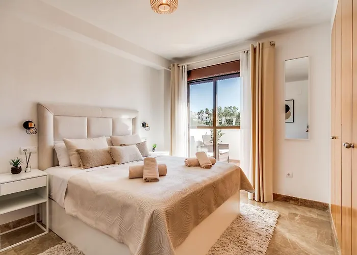 Apartamento Ultimate - Met Uitzicht Op Het Zwembad Estepona