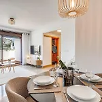 Ultimate - Met Uitzicht Op Het Zwembad * Estepona
